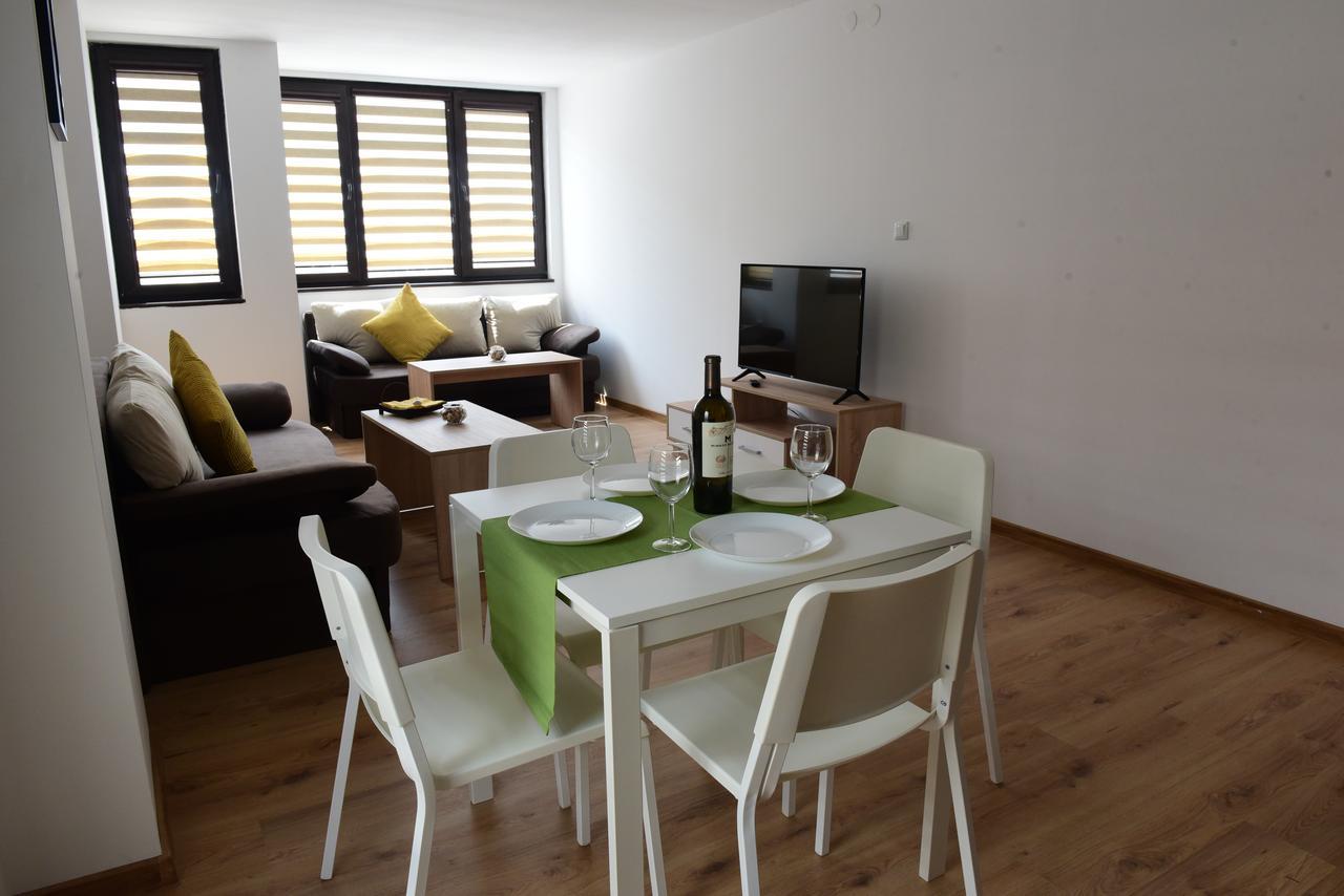 Hotel Active Apartments Тарговыште Экстерьер фото